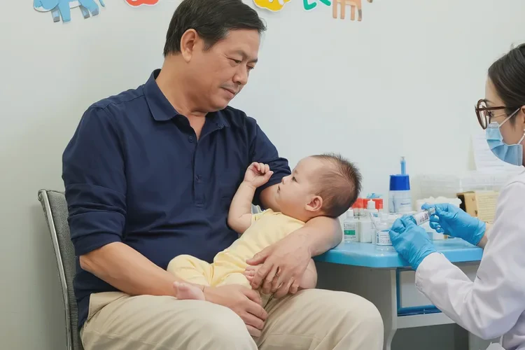 婴儿有没有必要打自费疫苗(图2)