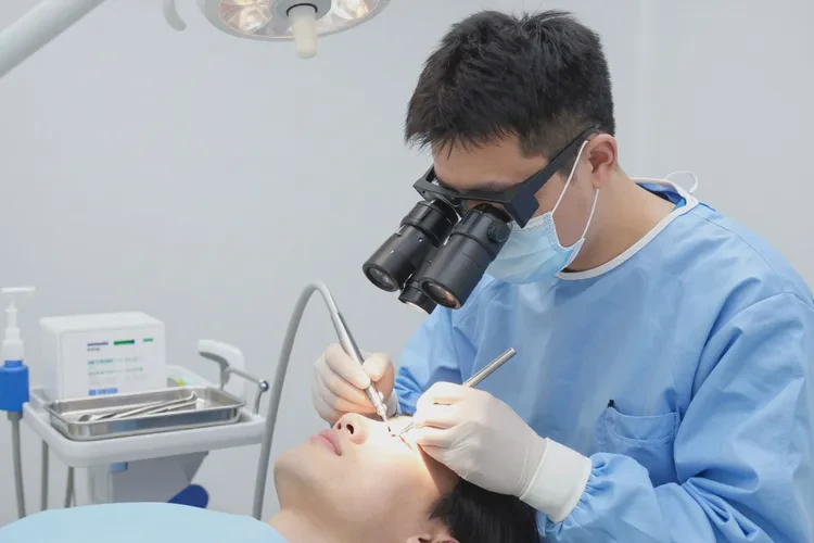 牙齒正畸打骨釘疼嗎(圖2)