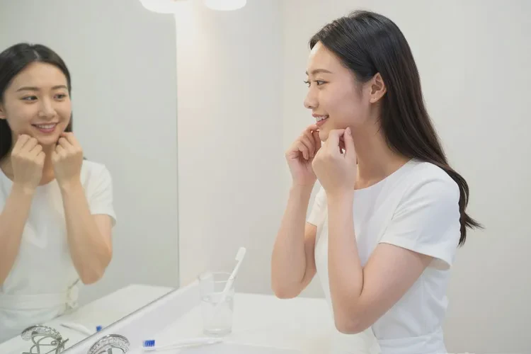 牙齒正畸后還有縫隙怎么辦(圖1)