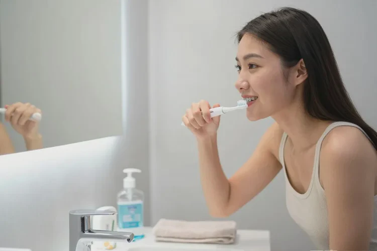 牙齒正畸老了后遺癥有哪些癥狀(圖2)